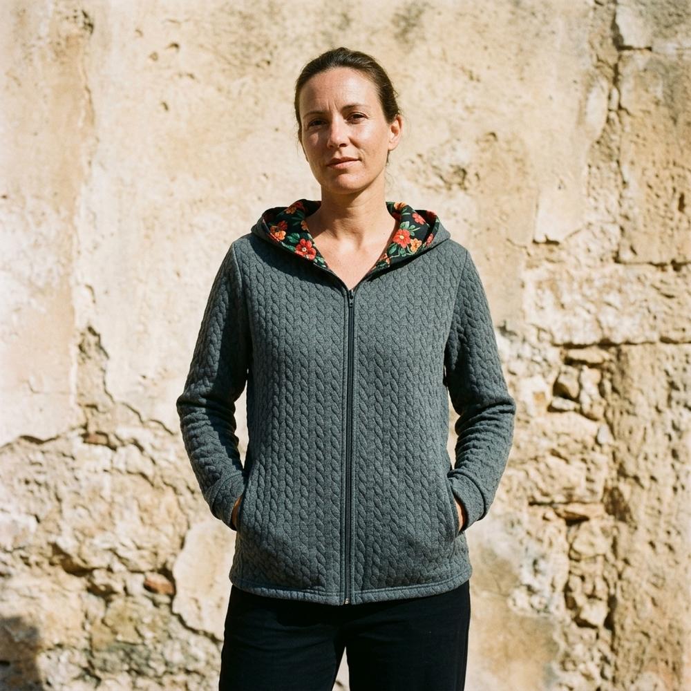 Theresa Mode Milen Gesteppte Langarm Jacke mit Kapuze Damen